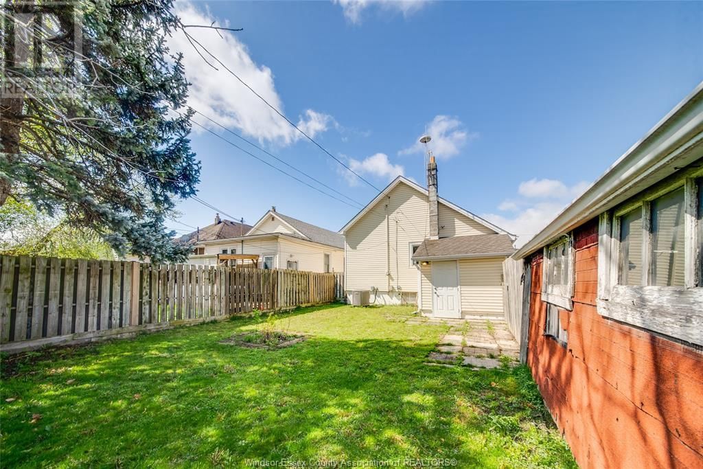 1768 DROUILLARD ROAD Image 38