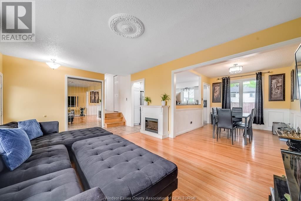 3990 MYRTLE AVENUE Image 10