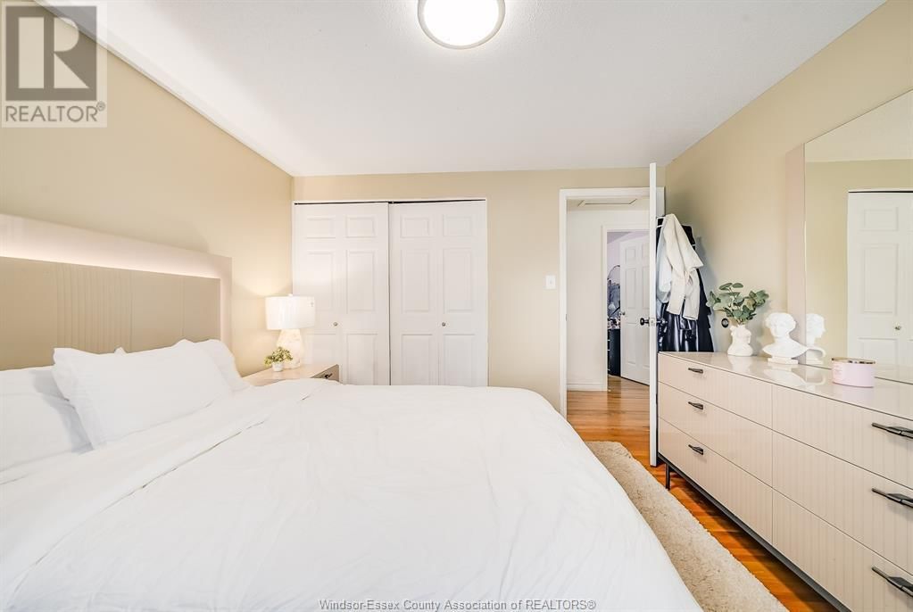 3990 MYRTLE AVENUE Image 22