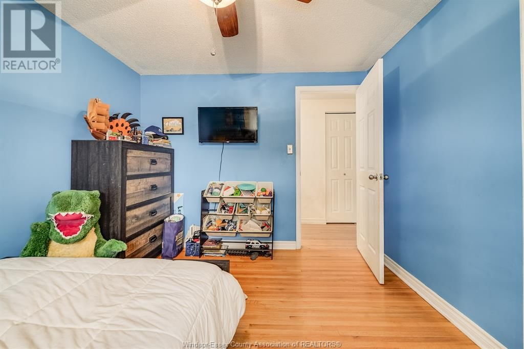 3990 MYRTLE AVENUE Image 25
