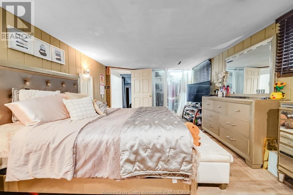 3990 MYRTLE AVENUE Image 34