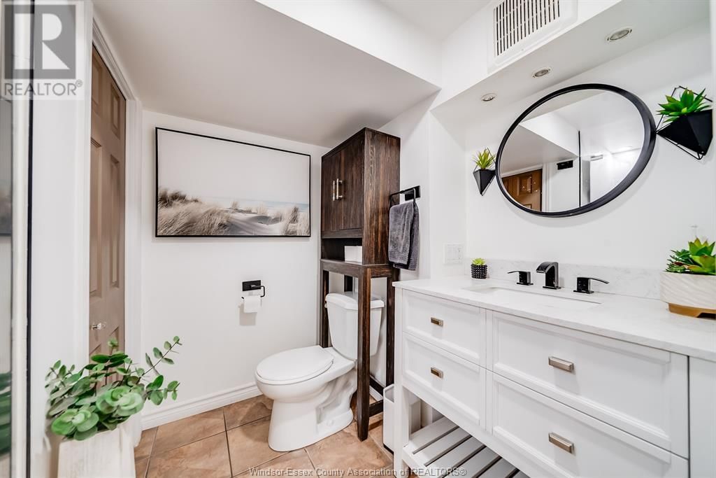 3990 MYRTLE AVENUE Image 37