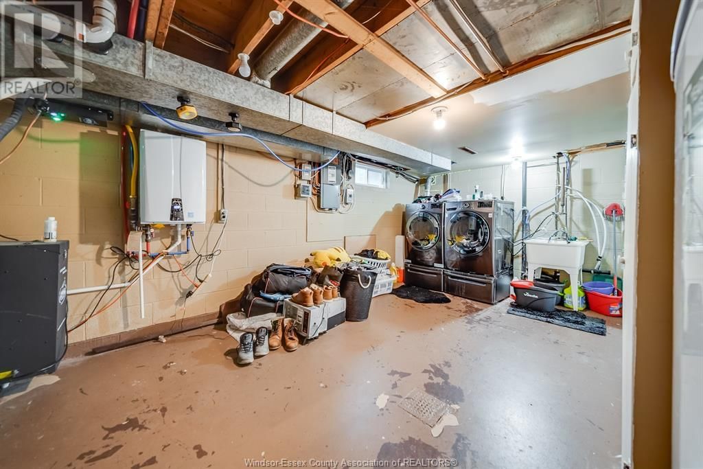 3990 MYRTLE AVENUE Image 38