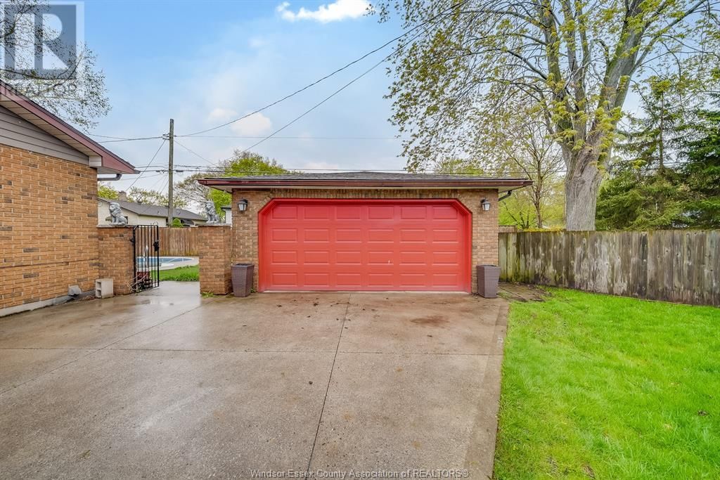 3990 MYRTLE AVENUE Image 47