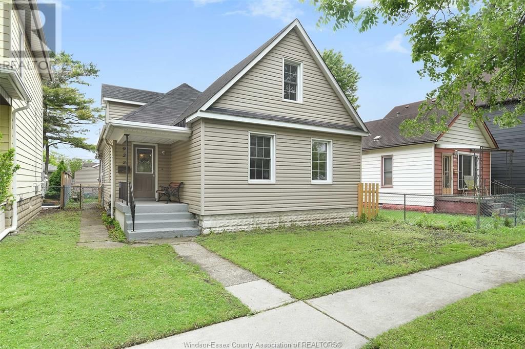 922 MAISONVILLE AVENUE Image 1