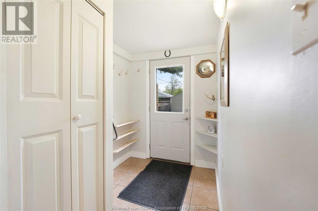 922 MAISONVILLE AVENUE Image 14