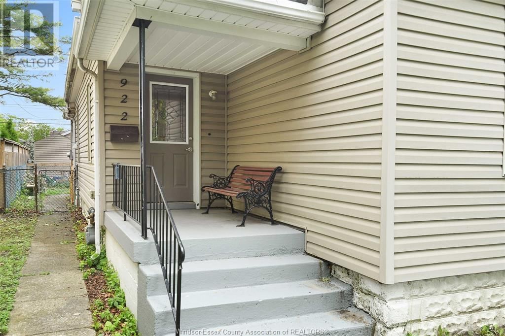 922 MAISONVILLE AVENUE Image 2