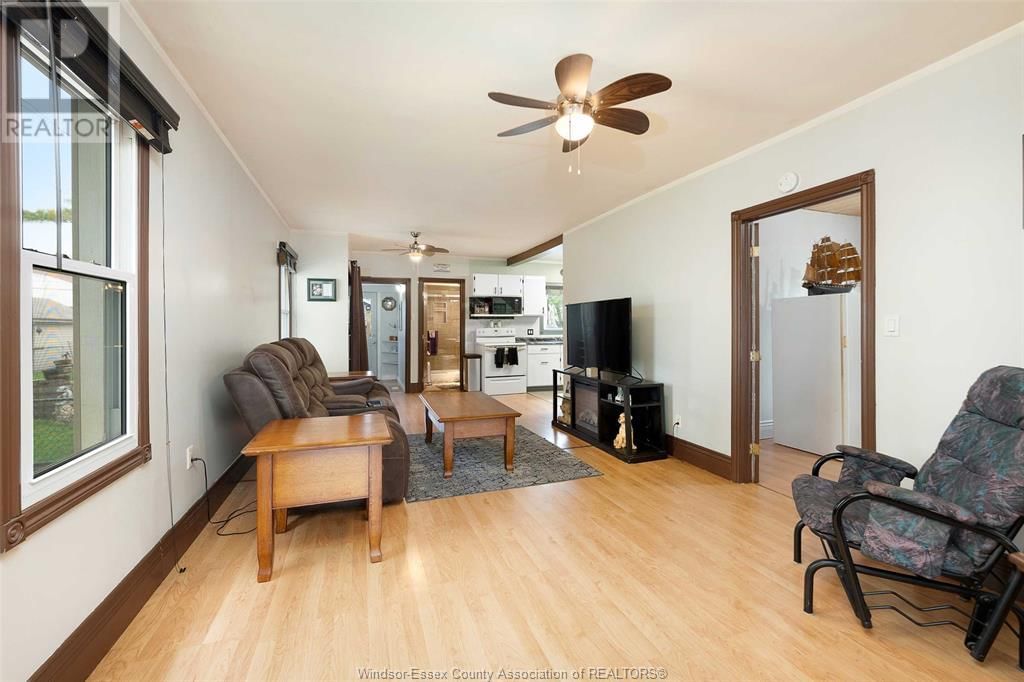 922 MAISONVILLE AVENUE Image 3