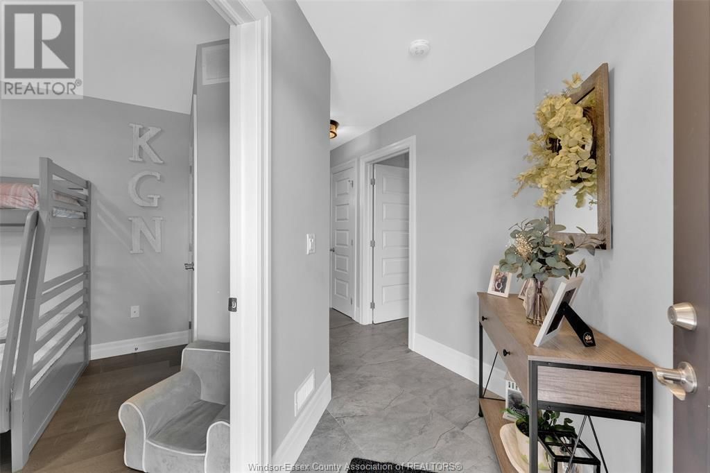 118 JONES STREET Image 5