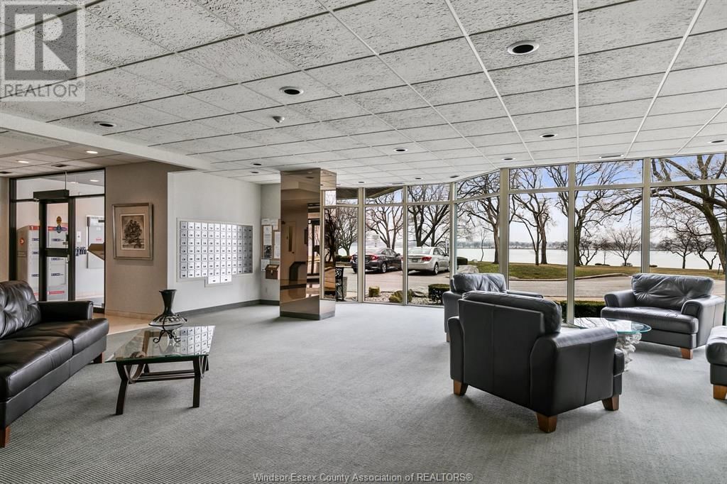 201 - 3601 RIVERSIDE DRIVE EAST Image 28
