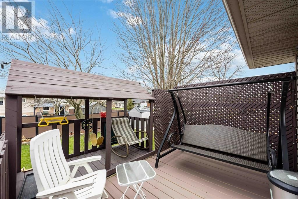 772 CARDIFF DRIVE Image 20