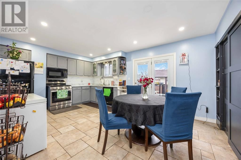 772 CARDIFF DRIVE Image 5