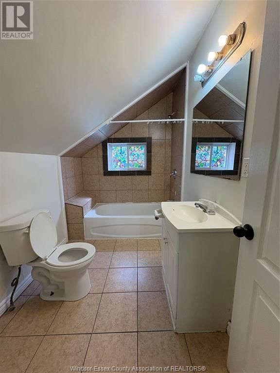 Suite A - 454 CRAWFORD AVENUE Image 14