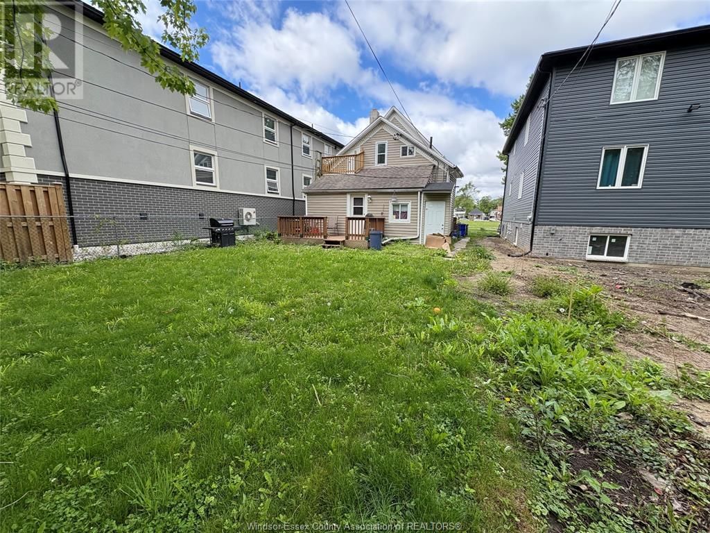 Suite A - 454 CRAWFORD AVENUE Image 17