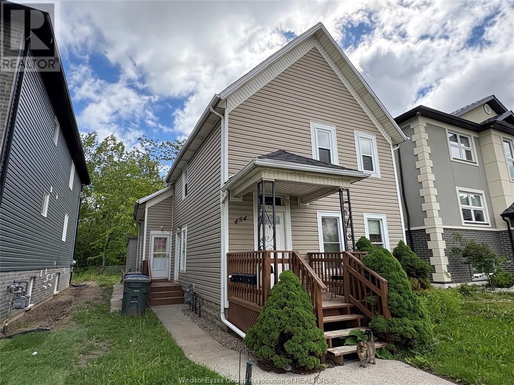 Suite A - 454 CRAWFORD AVENUE Image 2