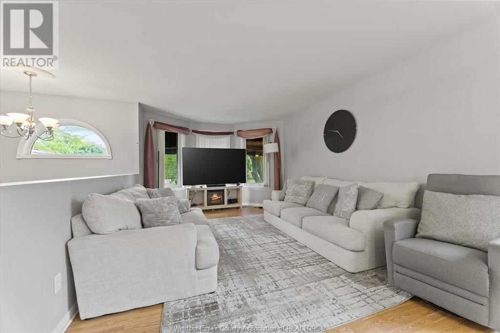 4224 NORTHWOOD LAKES DRIVE Image 6