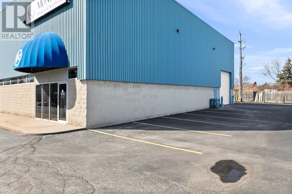 200 & 300 - 3215 JEFFERSON Image 8
