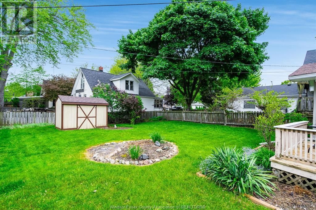 236 LANSDOWNE AVENUE Image 23