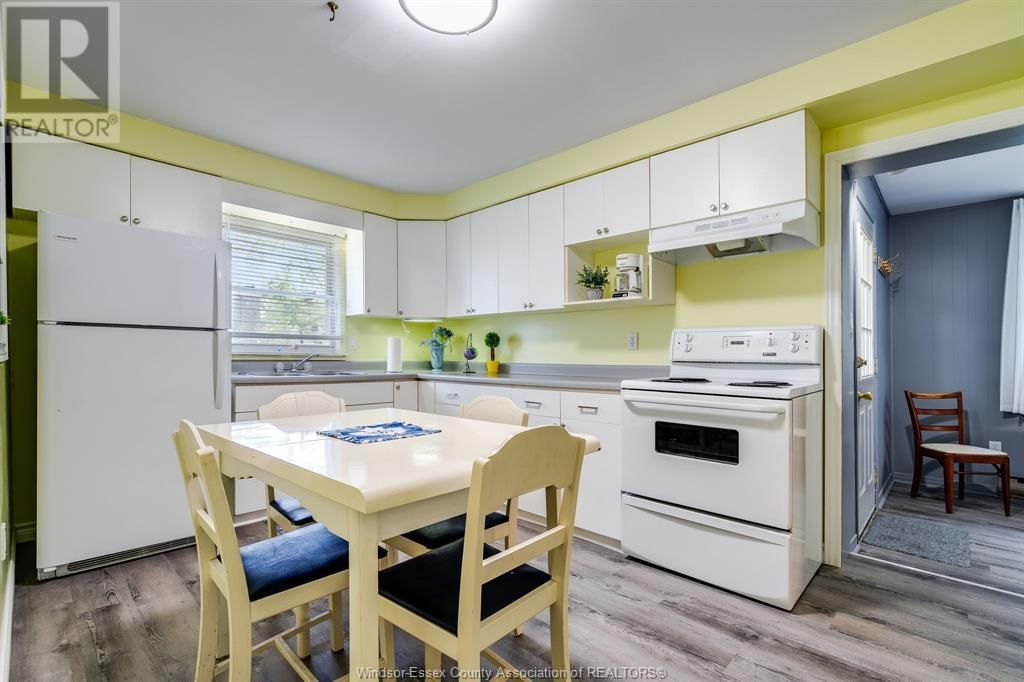 236 LANSDOWNE AVENUE Image 6