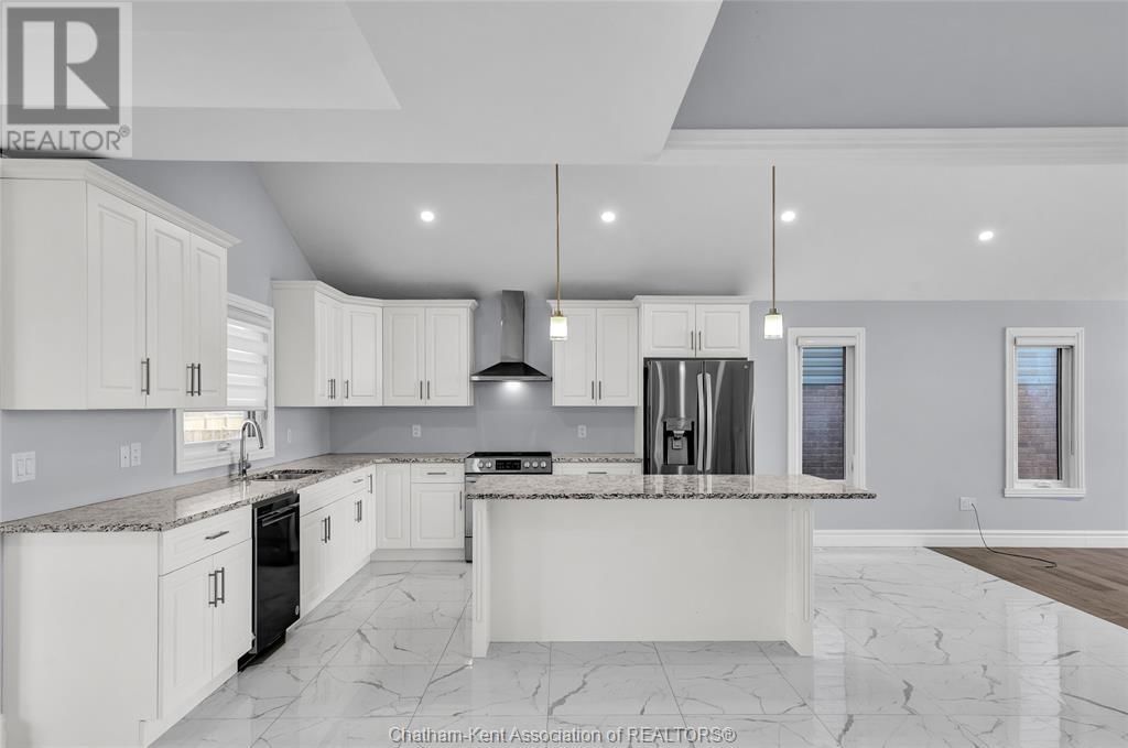 129 TUSCANY TRAIL Image 17
