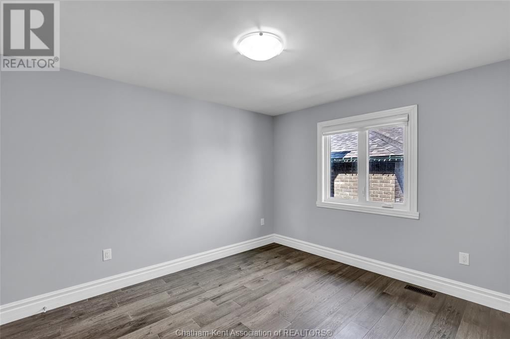 129 TUSCANY TRAIL Image 30