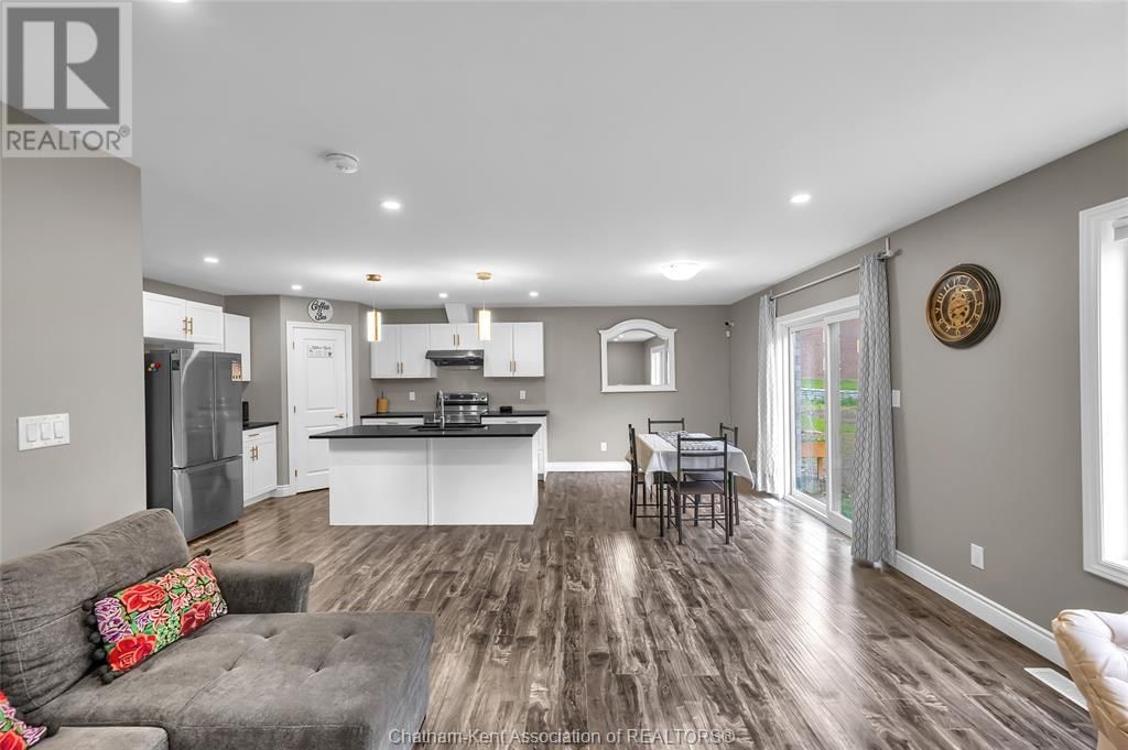 161 CHURCHILL PARK ROAD Image 19