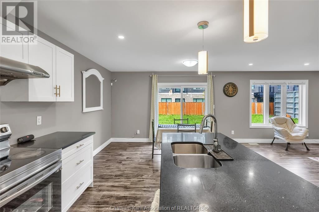 161 CHURCHILL PARK ROAD Image 23