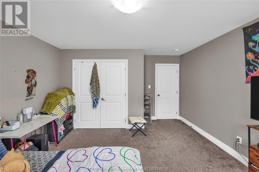 161 CHURCHILL PARK ROAD Image 36