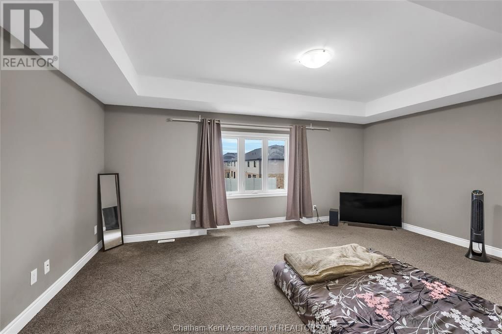 161 CHURCHILL PARK ROAD Image 42