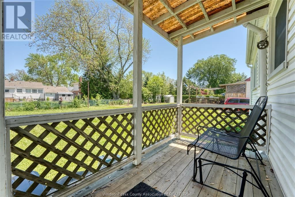 4062 ROSELAND DRIVE EAST Image 29