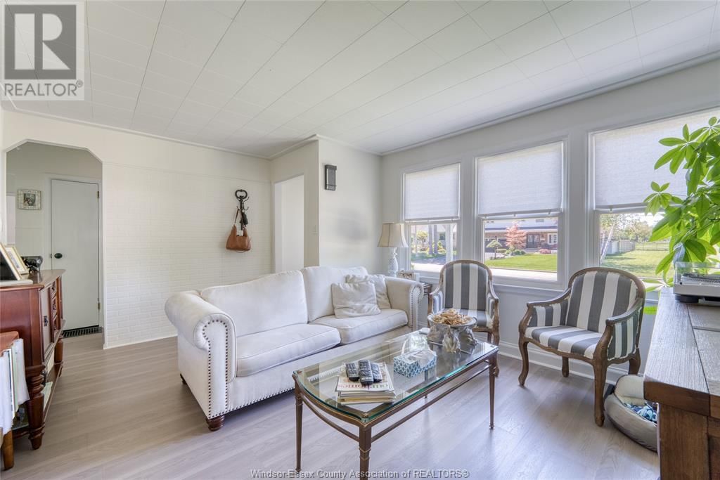 4062 ROSELAND DRIVE EAST Image 8