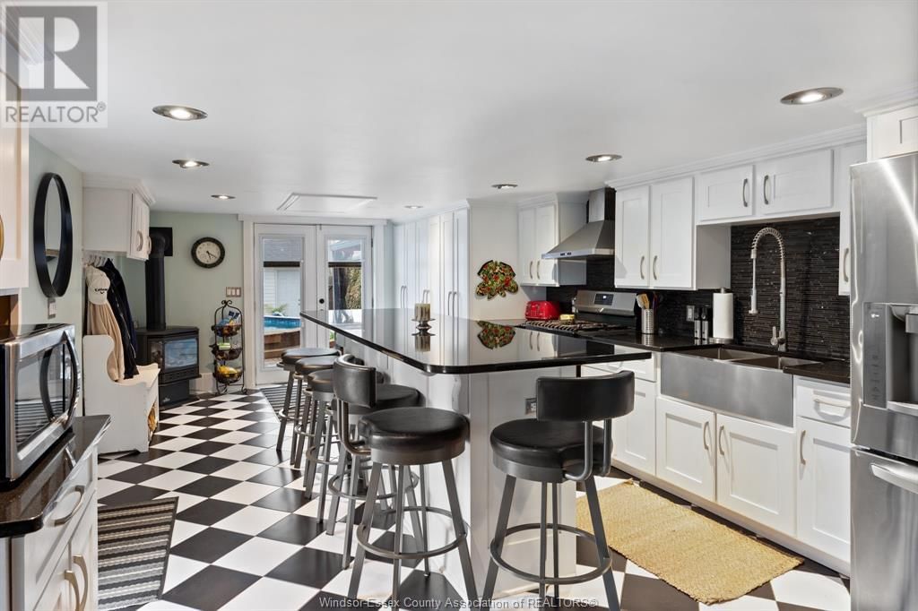 141 MURRAY Image 7