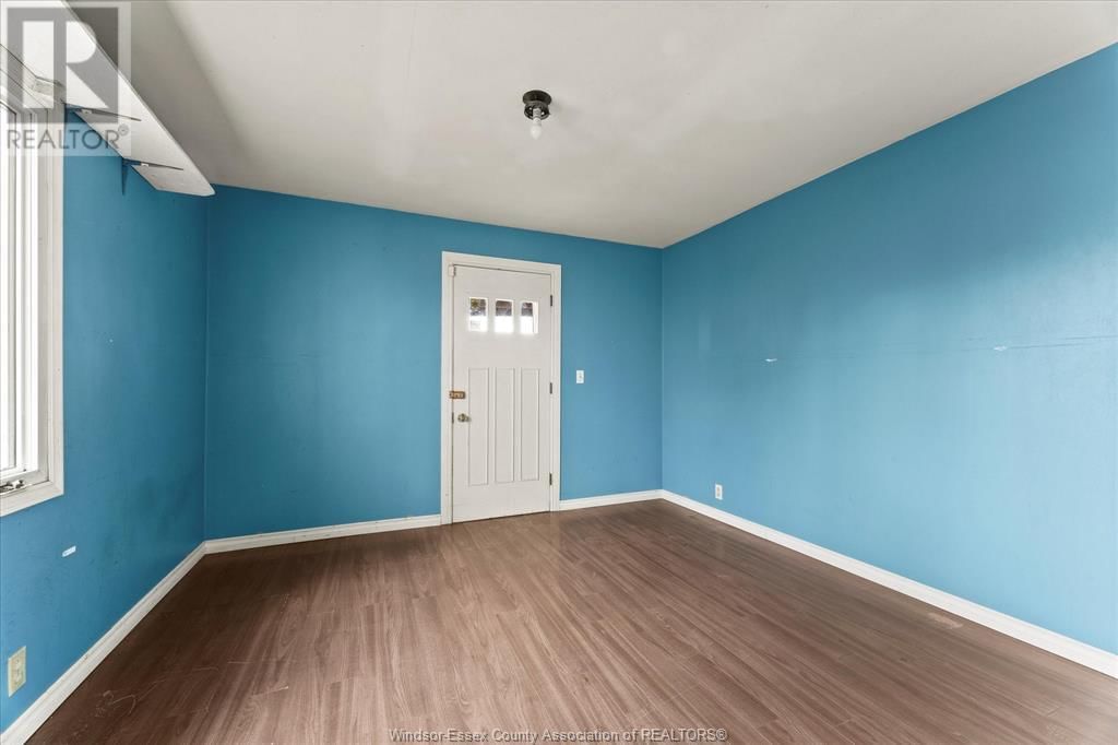 1427 BRUCE AVENUE Image 14