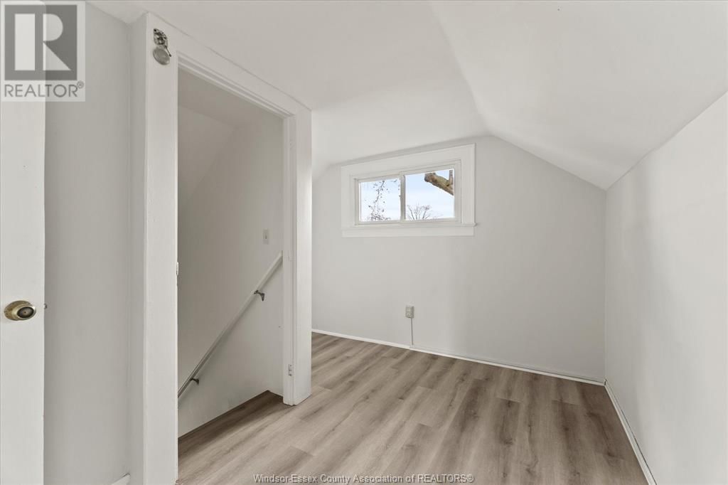 1427 BRUCE AVENUE Image 20