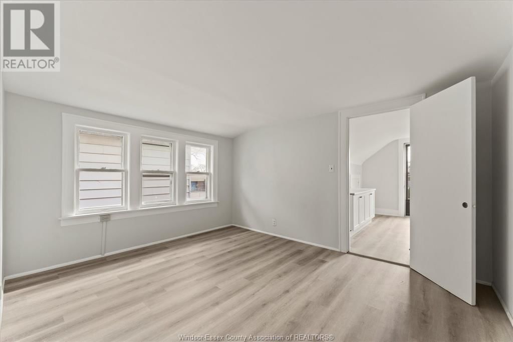 1427 BRUCE AVENUE Image 21
