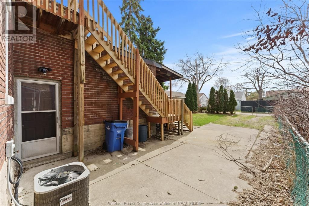 1427 BRUCE AVENUE Image 28