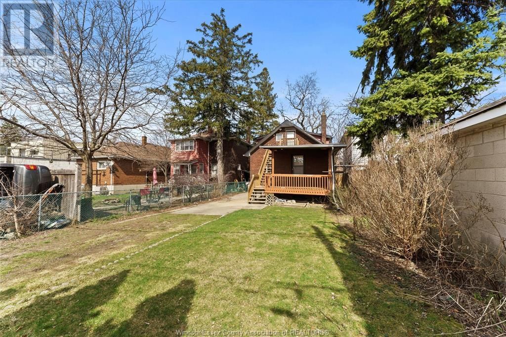 1427 BRUCE AVENUE Image 29