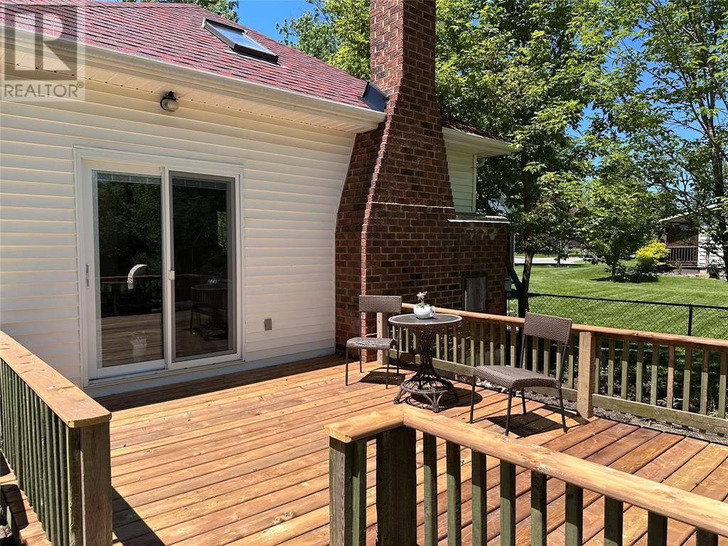 338 EUREKA STREET Image 16