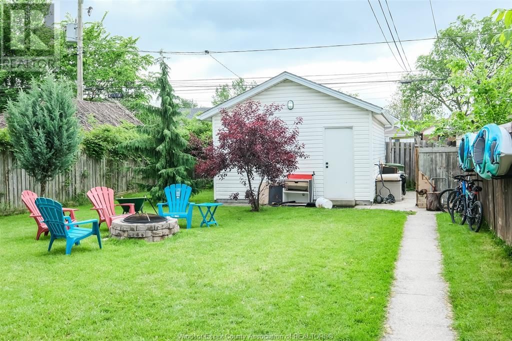 1523 BENJAMIN AVENUE Image 4