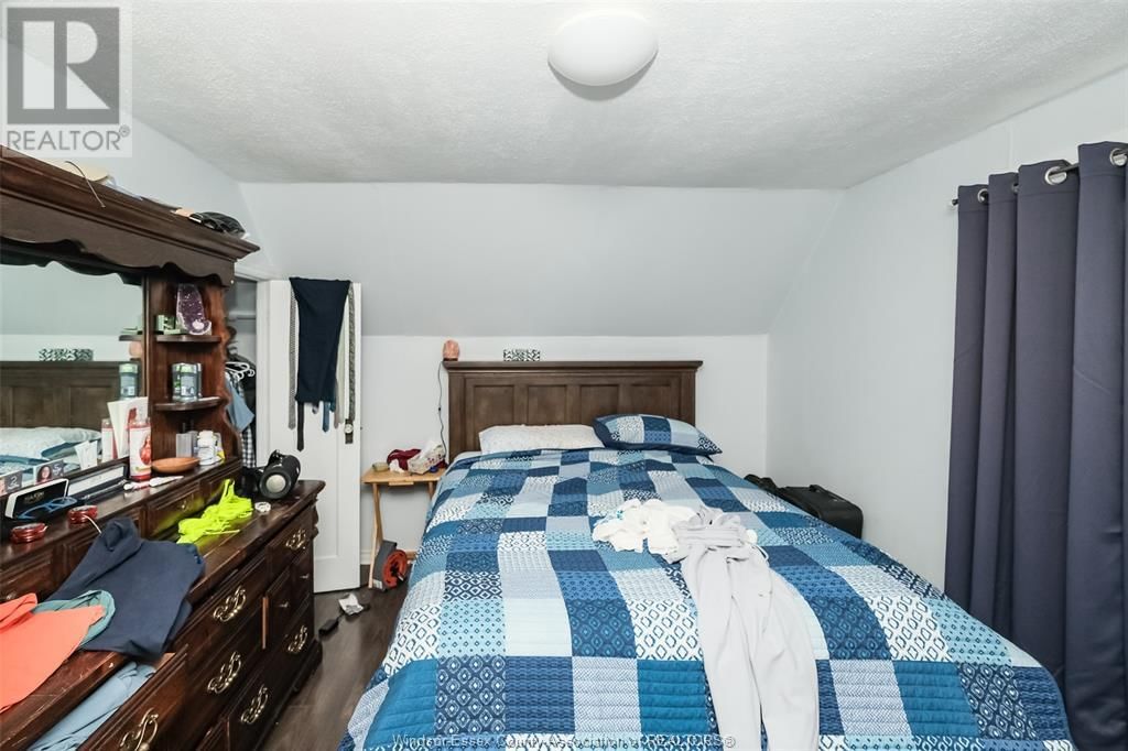 1523 BENJAMIN AVENUE Image 7