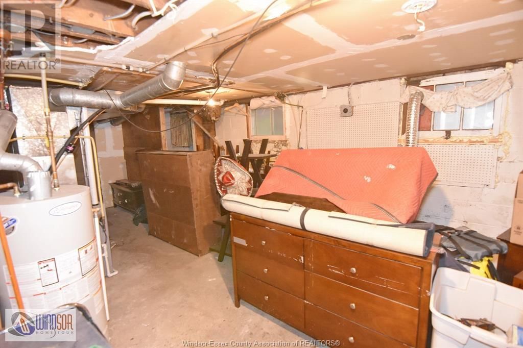 988-990 VICTORIA Image 38