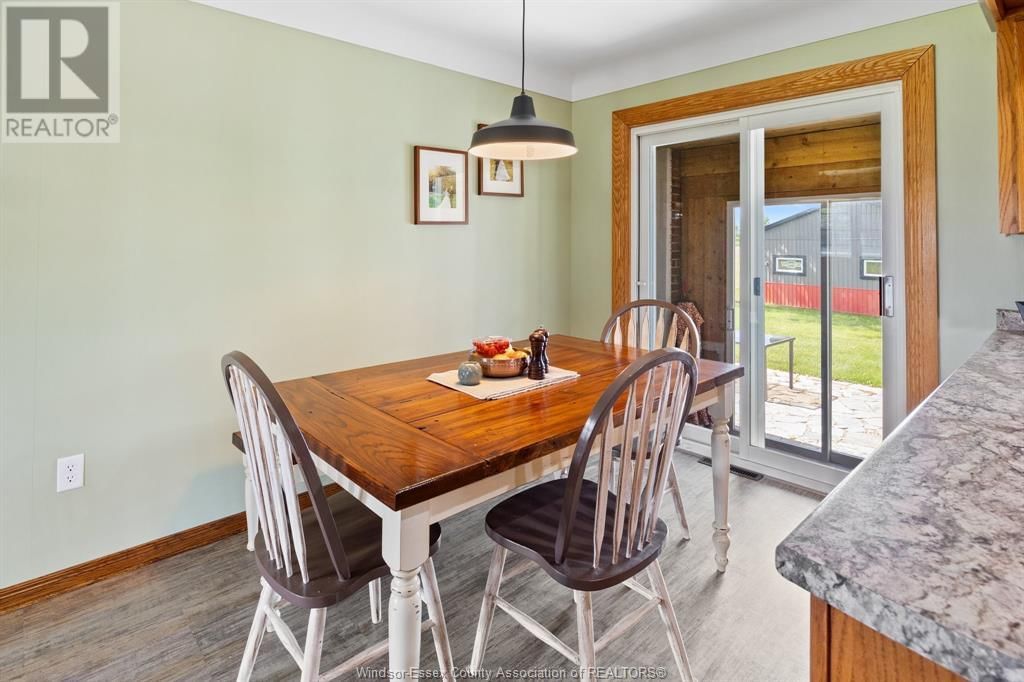 836 TALBOT ROAD Image 11