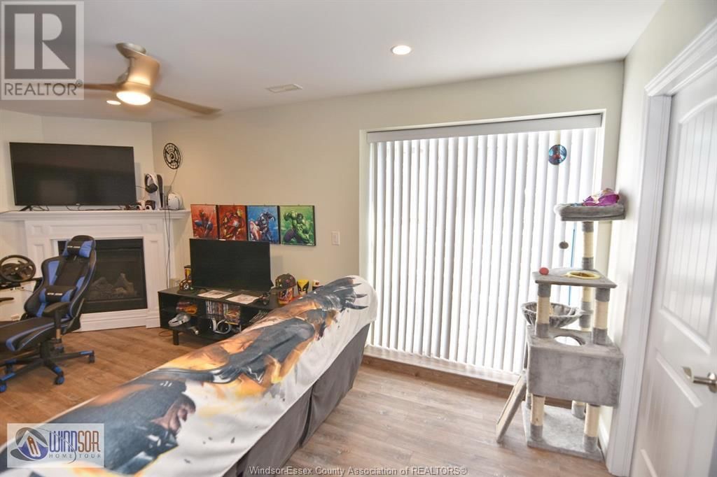 142 SUMMER STREET Image 37