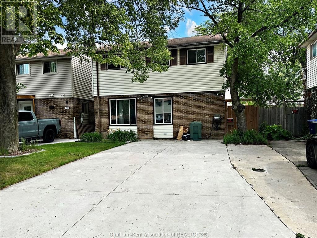 1149 AIRE PLACE Image 1