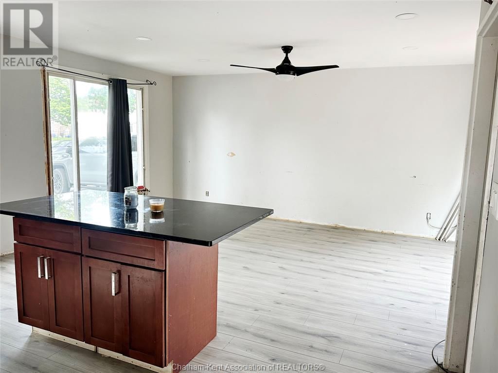 1149 AIRE PLACE Image 10