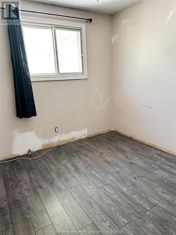 1149 AIRE PLACE Image 25