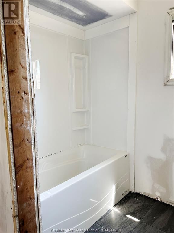 1149 AIRE PLACE Image 26