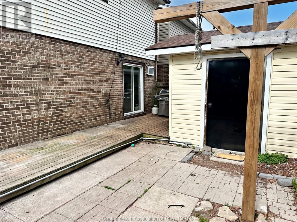 1149 AIRE PLACE Image 28