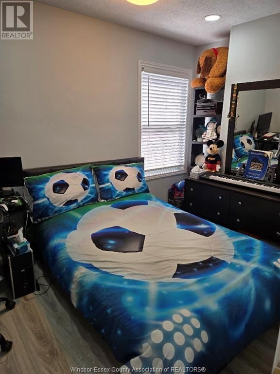 1175 CAMPBELL Image 17