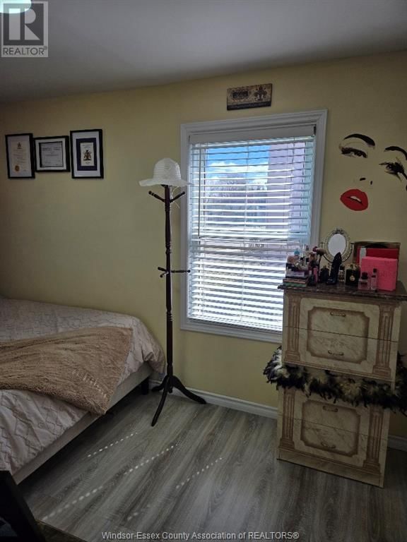 1175 CAMPBELL Image 19